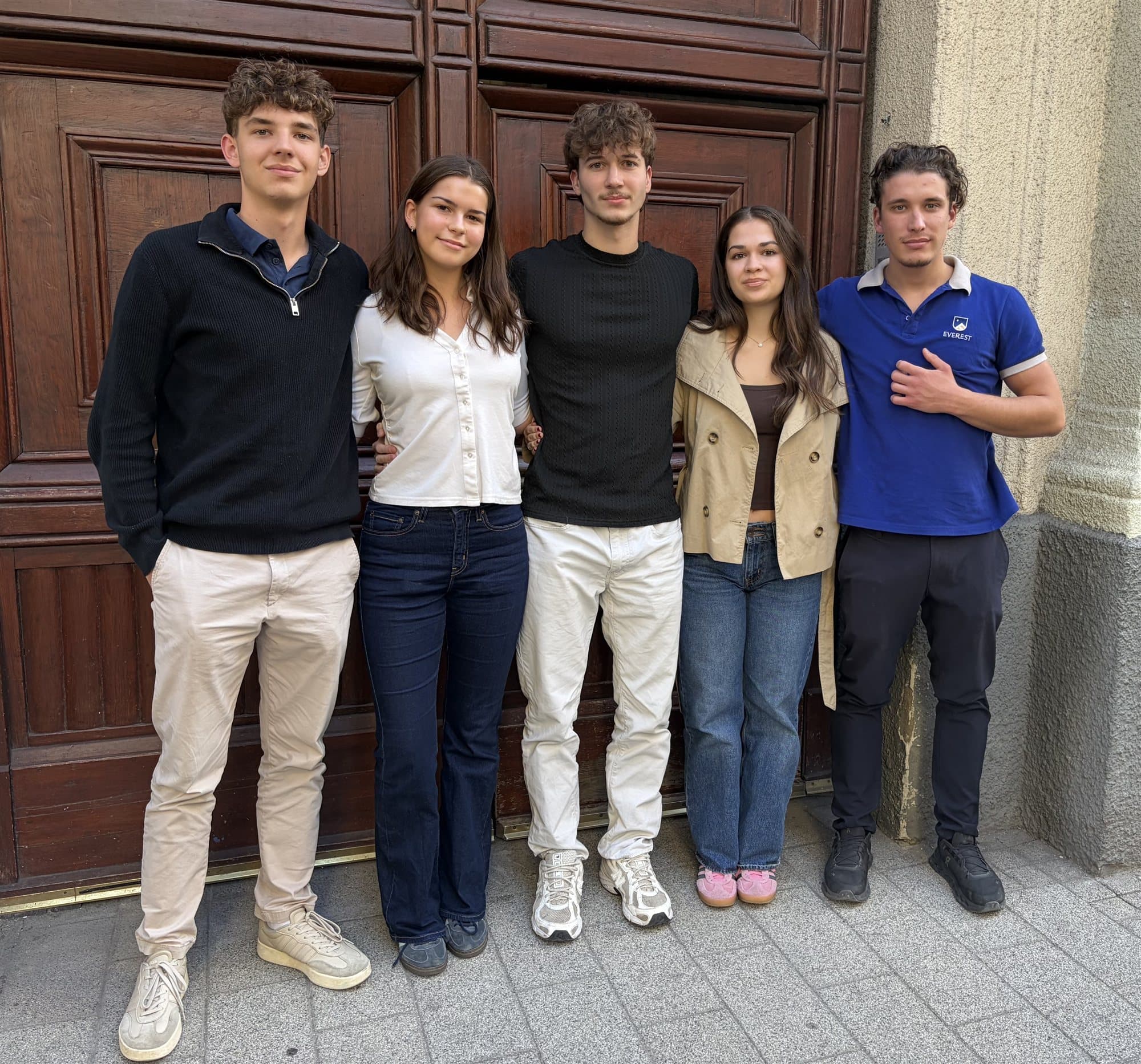A Budapest Financial Literacy Club csapata a 2026/27-es tanévben